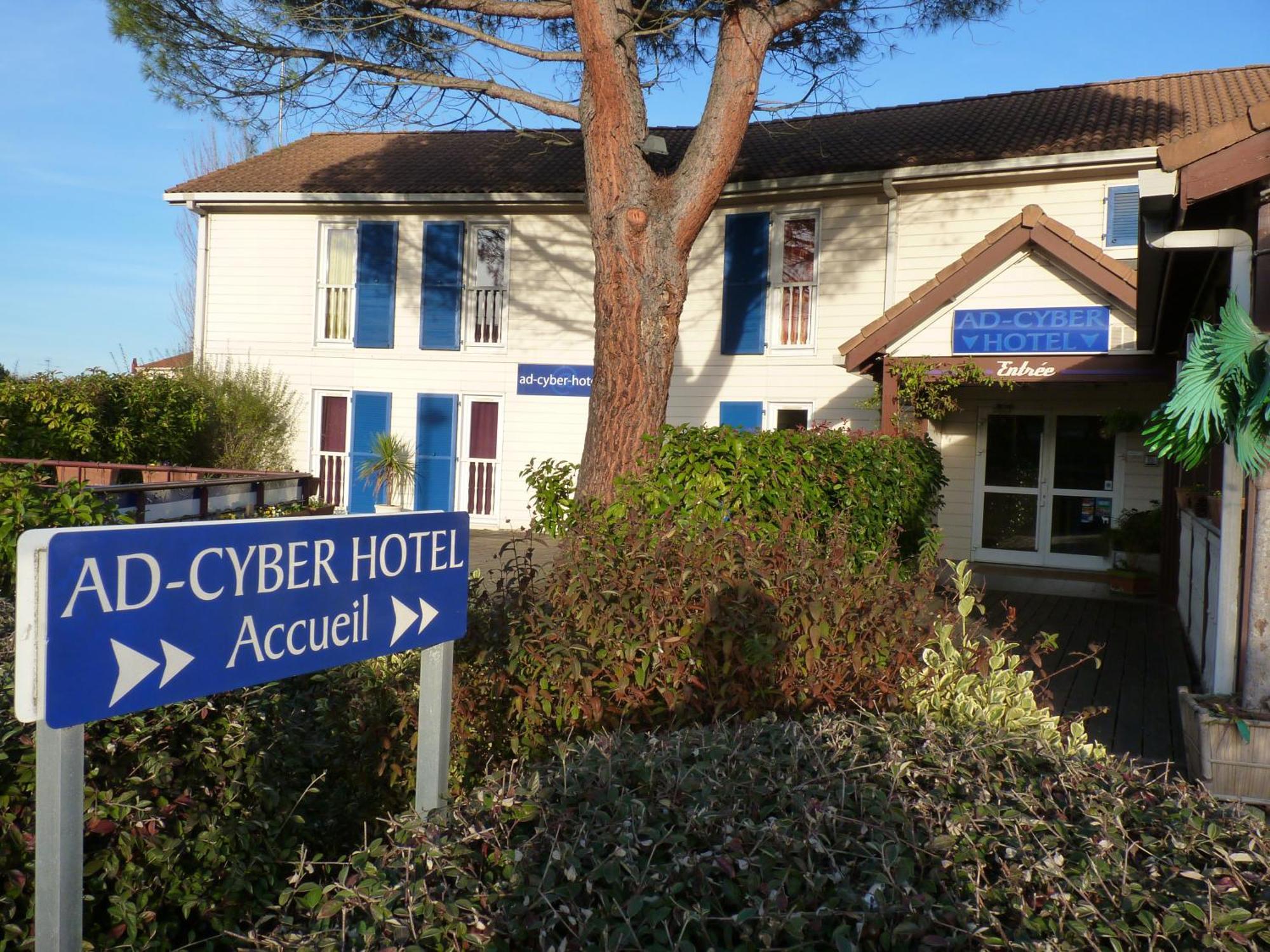 Ad Cyber-Hotel Л'Юньон Экстерьер фото